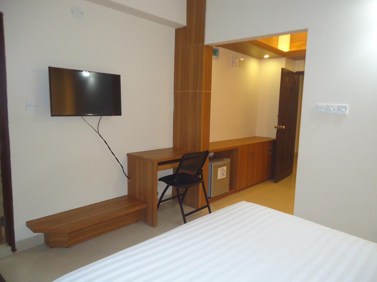 Neeshorgo Hotel & Resort Cox's Bazar Exterior foto