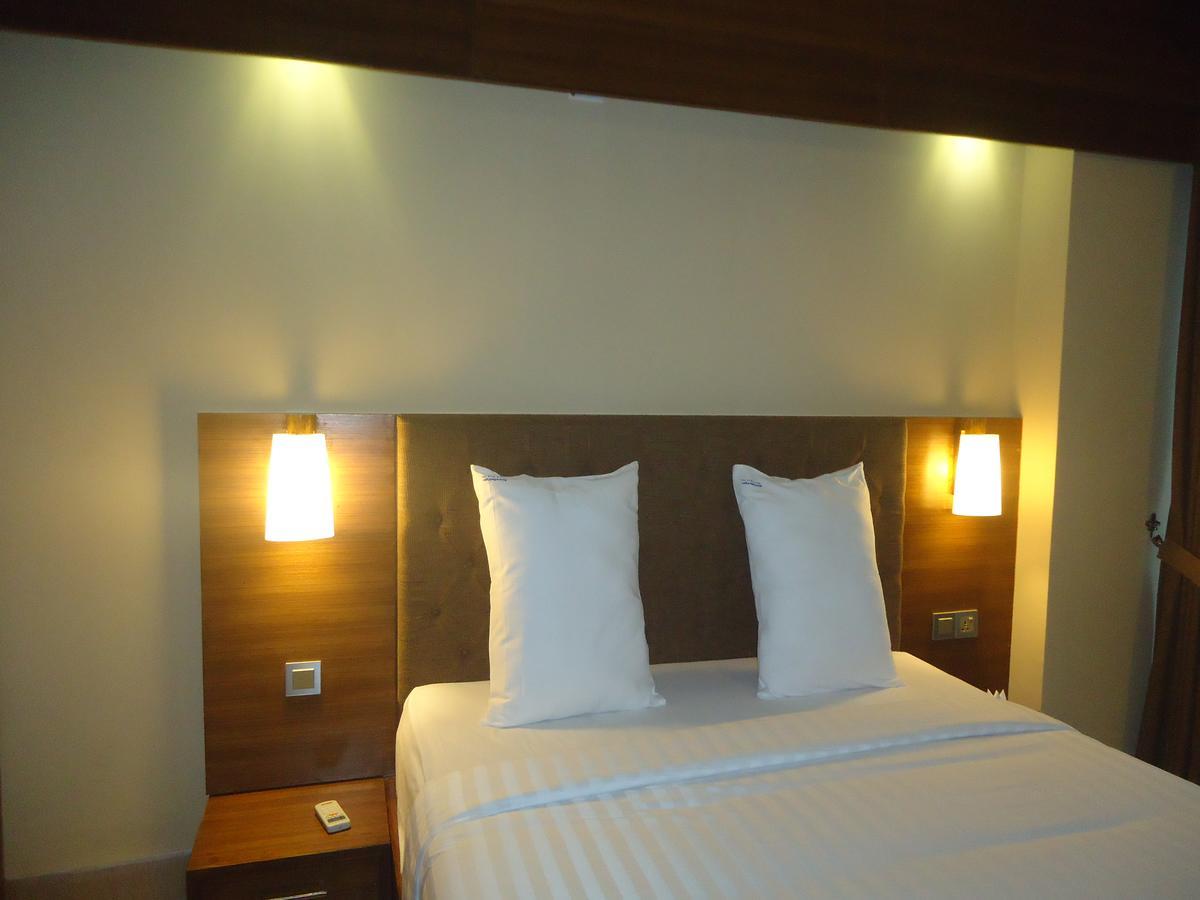 Neeshorgo Hotel & Resort Cox's Bazar Exterior foto